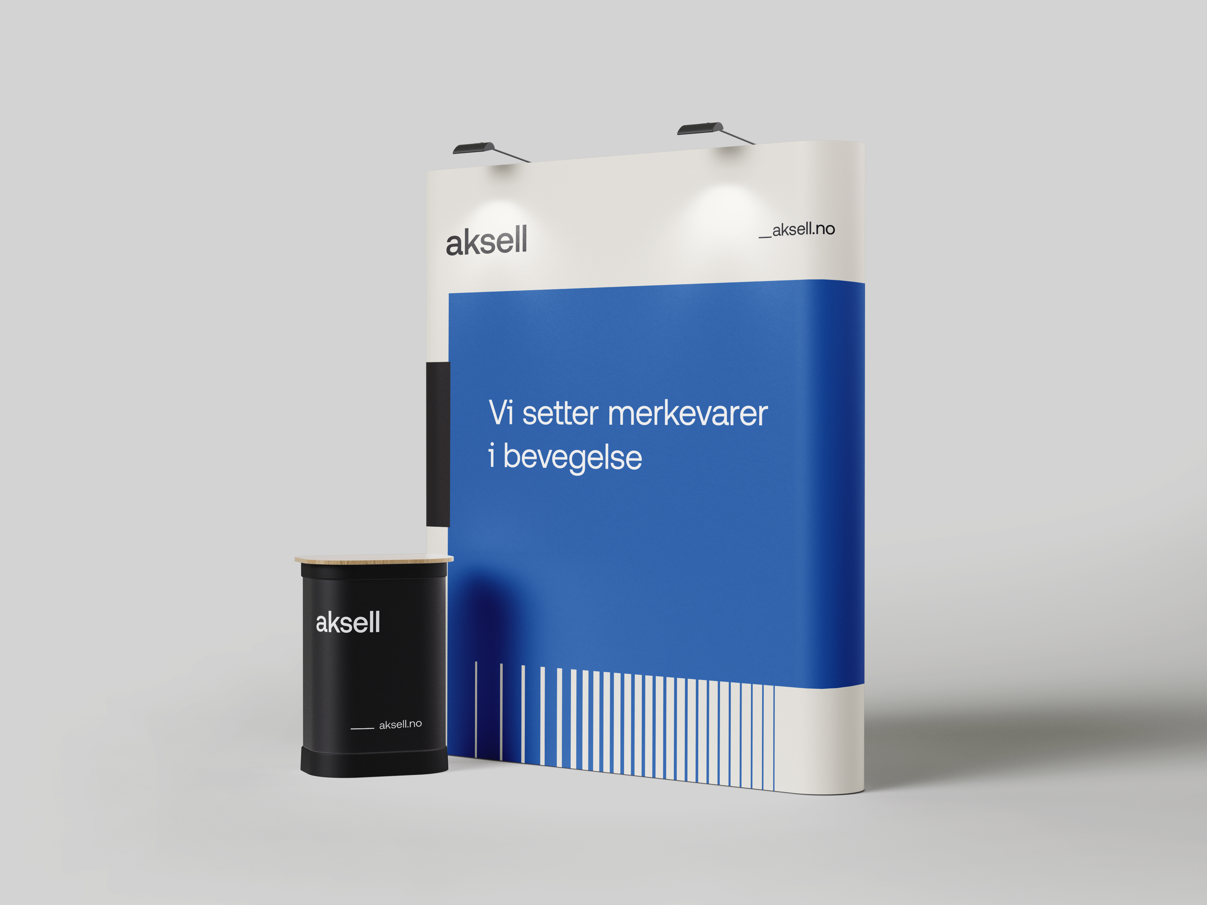 Free Straight Popup Stand Mockup 3