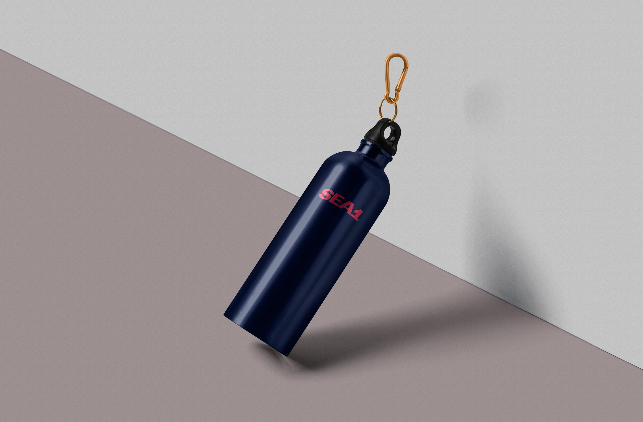 SEA1 Mockup Flaske